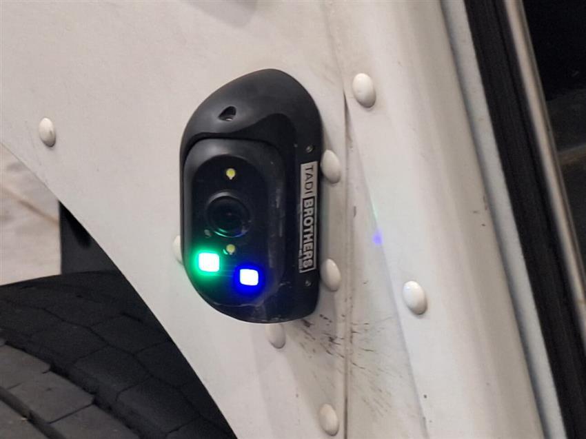 Heavy Duty 3 Camera Rear-View System with Sensors for Delivery Trucks in 1080P