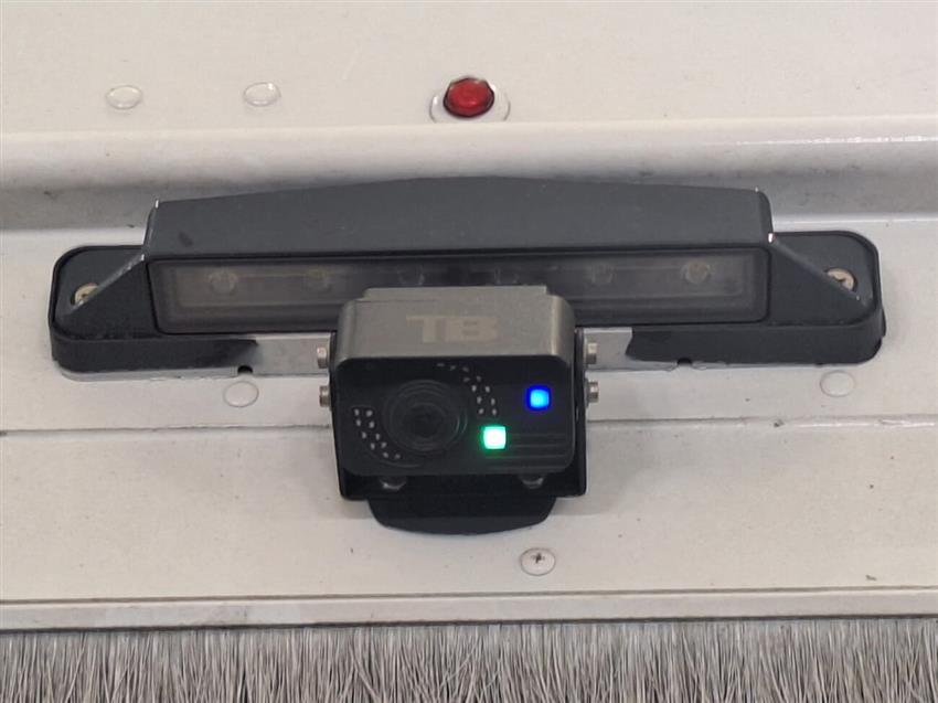 Heavy Duty 3 Camera Rear-View System with Sensors for Delivery Trucks in 1080P