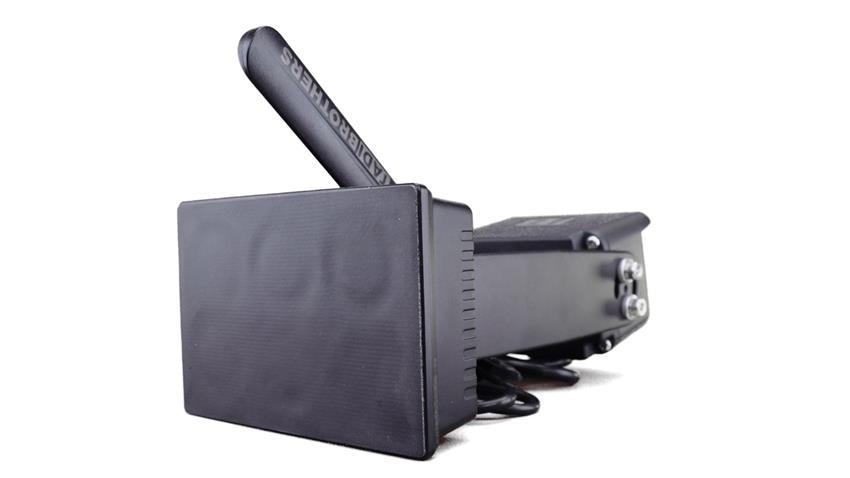 Transferable Magnetic Rearview Hitch System 300ft+ Range 15 Hour Battery