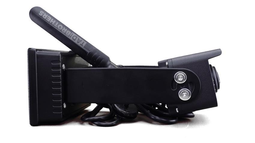 Transferable Magnetic Rearview Hitch System 300ft+ Range 15 Hour Battery